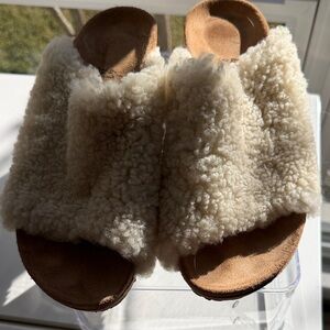 Papillio Cream Fuzzy Sherpa Wedges 10/41